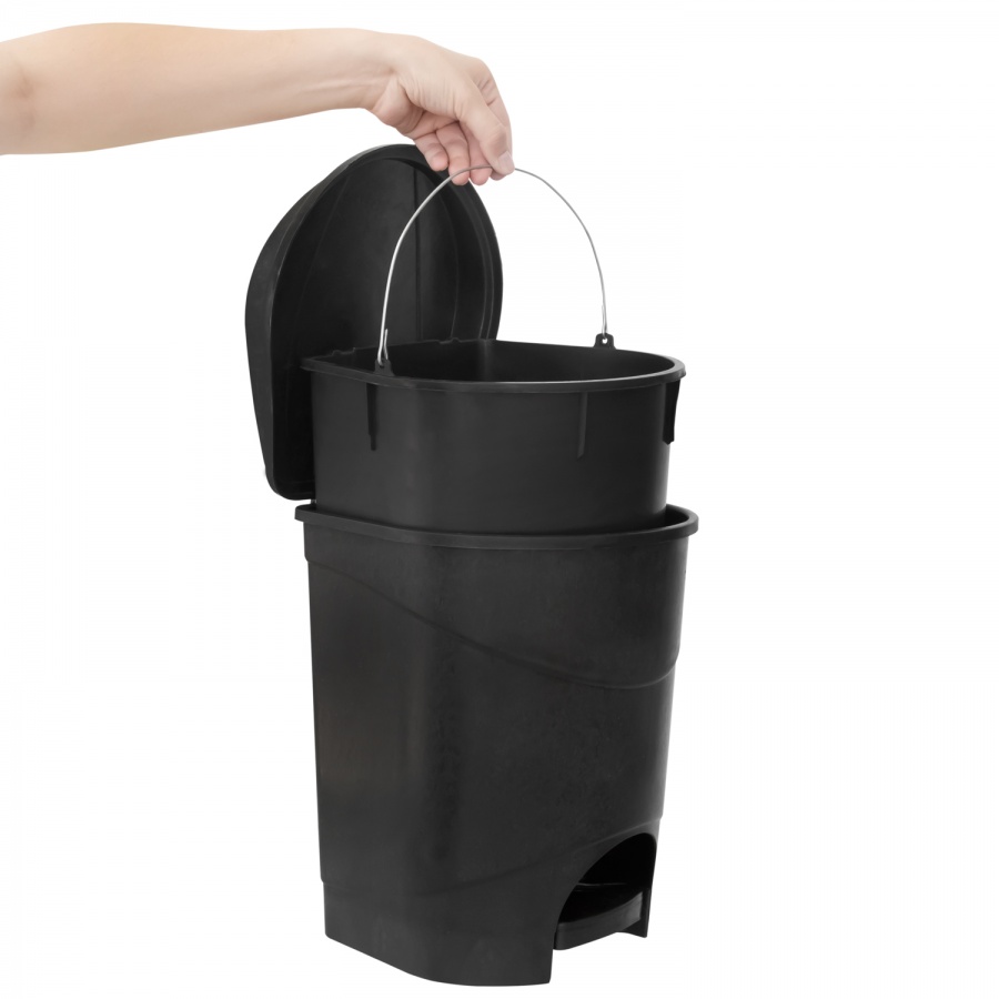 Bucket with a pedal black(10 l.)